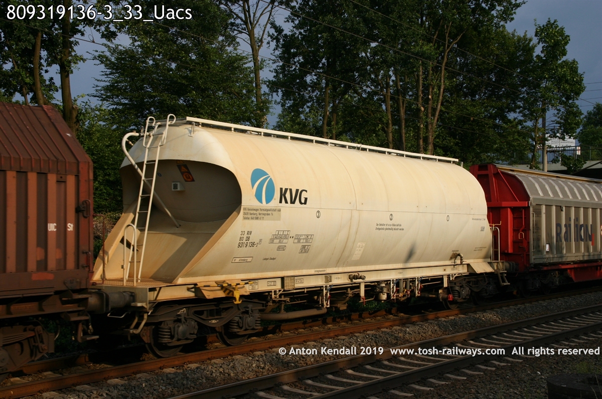 809319136-3_33_Uacs.jpg